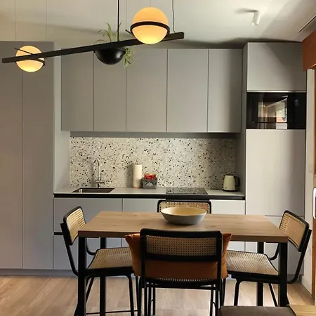 - Apartmant For 2, Balcony, Sun And