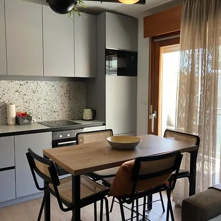 Apartment - Apartmant For 2, Balcony, Sun And