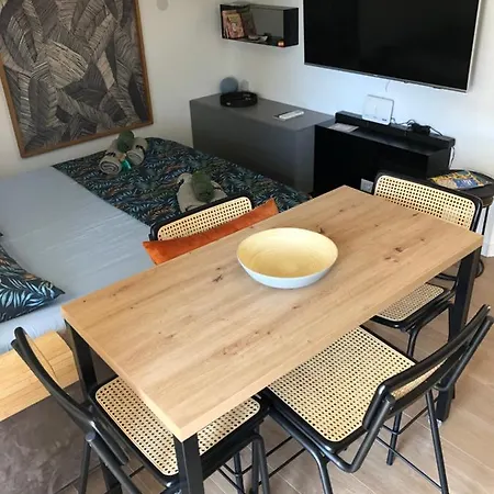 - Apartmant For 2, Balcony, Sun And Apartment *