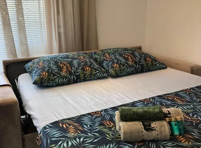 아파트 - Apartmant For 2, Balcony, Sun And 오미스