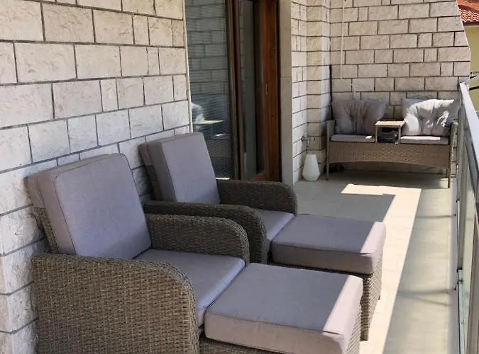 - Apartmant For 2, Balcony, Sun And *